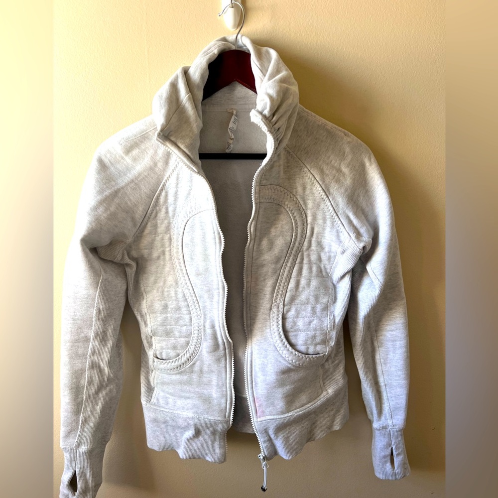 Lululemon Calm and Cozy Jacket  4 Heathered Core Ultra Light Grey Nimbus